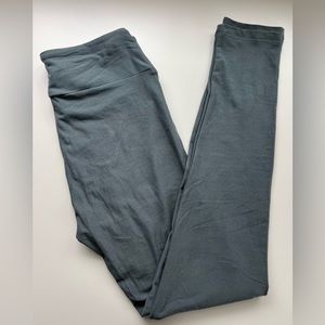 NWOT- LulaRoe Leggings